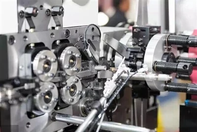 Como projetar furos de processo de carroceria automotiva: tipos e práticas re...